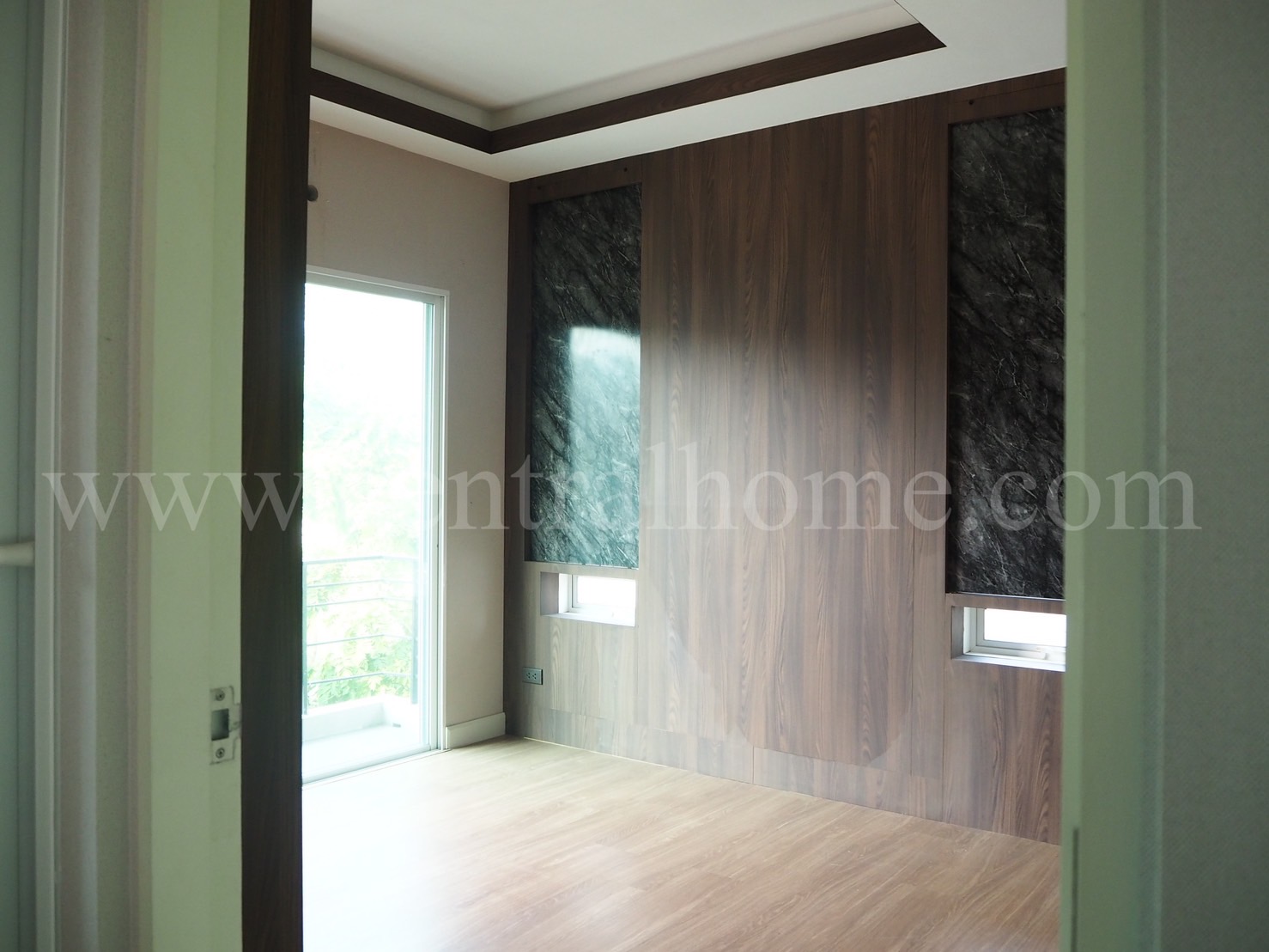 บ้านเดี่ยว บางกอก บูเลอวาร์ด ปิ่นเกล้า - เพชรเกษม หลังริม