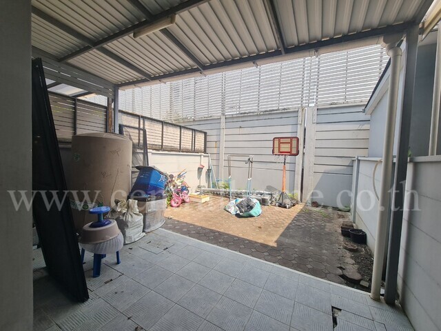 ทาวน์โฮม บ้านกลางเมือง งามวงศ์วาน หน้าสวน