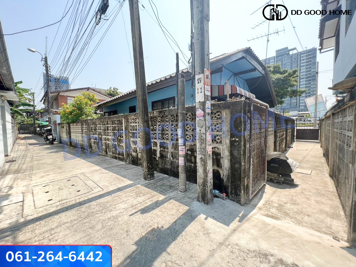 ขายบ้านพร้อมที่ดิน 37.5+3 ตร.ว ติดMRTสถาณีแยกไฟฉาย (ถนนพรานนก-พุทธมณฑลสาย4) 