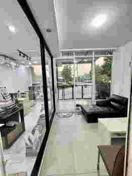 ขาย ทาวน์โฮม 2 ชั้น หมู่บ้าน โกลเด้นทาวน์ รามอินทรา-วงแหวน หลังมุม ติด Club house พื้นที่ 26.8 ตรว. 4 ห้องนอน 3 ห้องน้ำ ติดถนนเลียบวงแหวนกาญจนาฯ ใกล้ทางด่วน เดินทางสะดวกหลายช่องทาง  ราคาดีงาม ตกแต่งพร้อมอยู่