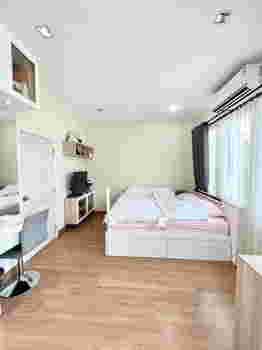 ขาย ทาวน์โฮม 2 ชั้น หมู่บ้าน โกลเด้นทาวน์ รามอินทรา-วงแหวน หลังมุม ติด Club house พื้นที่ 26.8 ตรว. 4 ห้องนอน 3 ห้องน้ำ ติดถนนเลียบวงแหวนกาญจนาฯ ใกล้ทางด่วน เดินทางสะดวกหลายช่องทาง  ราคาดีงาม ตกแต่งพร้อมอยู่