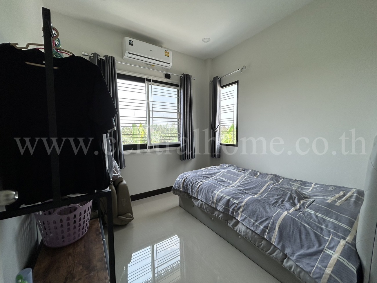 บ้านแฝด หมู่บ้าน ทรัพย์ธานี 5 คลอง 8 ปทุมธานี ถูกสุดในโครงการ