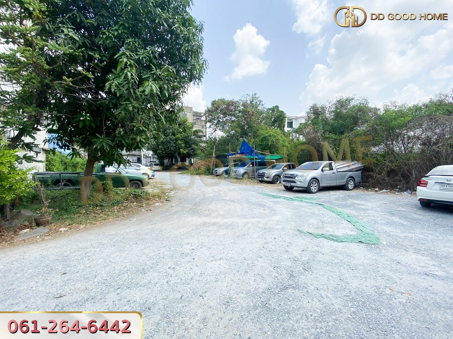 ขายอาคารพาณิชย์3ชั้นครึ่ง ซ.เพชรเกษม81 (86/27) ราคาพิเศษ