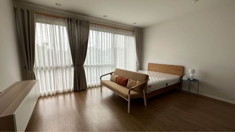 MBB70 ทาวน์โฮม 3 ชั้น บ้านกลางเมือง บางนา-วงแหวน