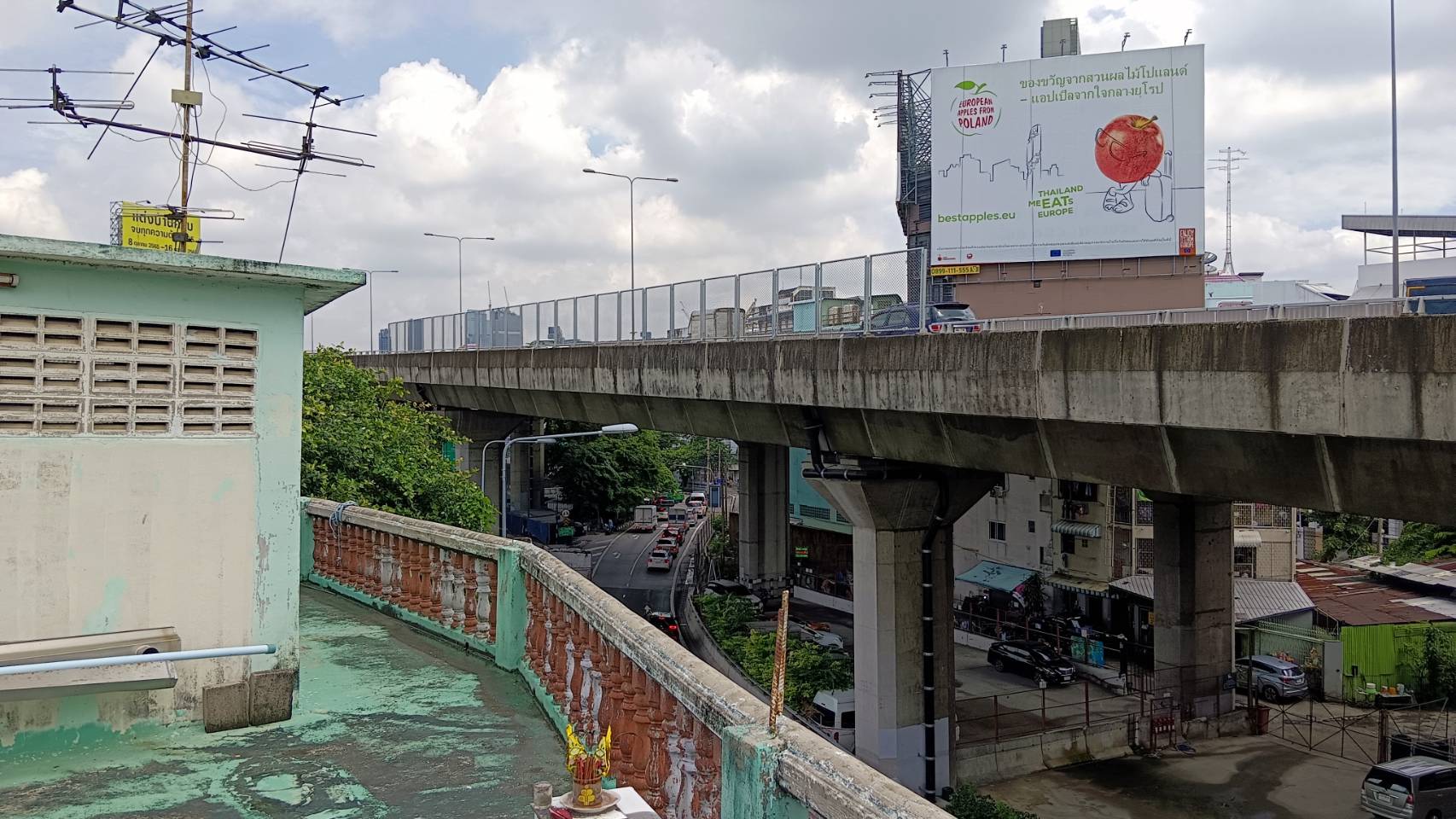 ขายอาคารพาณิชย์ 3.5 ชั้น บางรัก ตรอกฉลองกรุง หัวลำโพง สัมพันธวงค์ ปทุมวัน พระราม 4