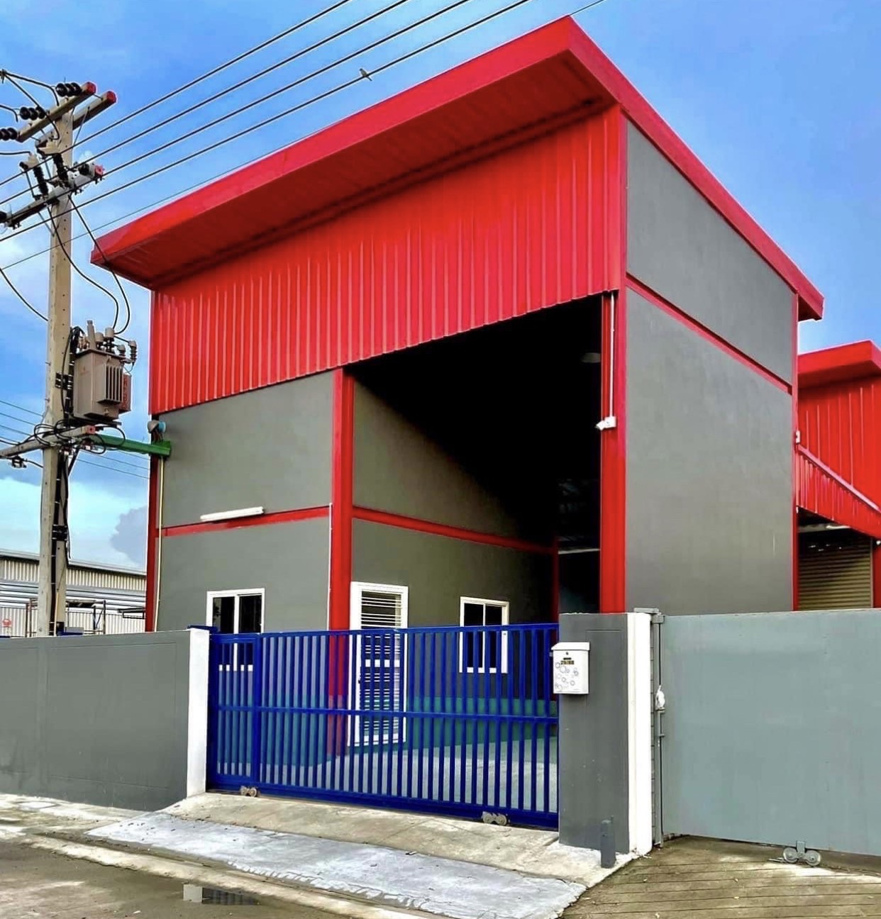 ที่ดิน100ตรว.ได้โรงงานใหม่100ตรม. พิเศษสามารถผ่อนกับโครงการได้