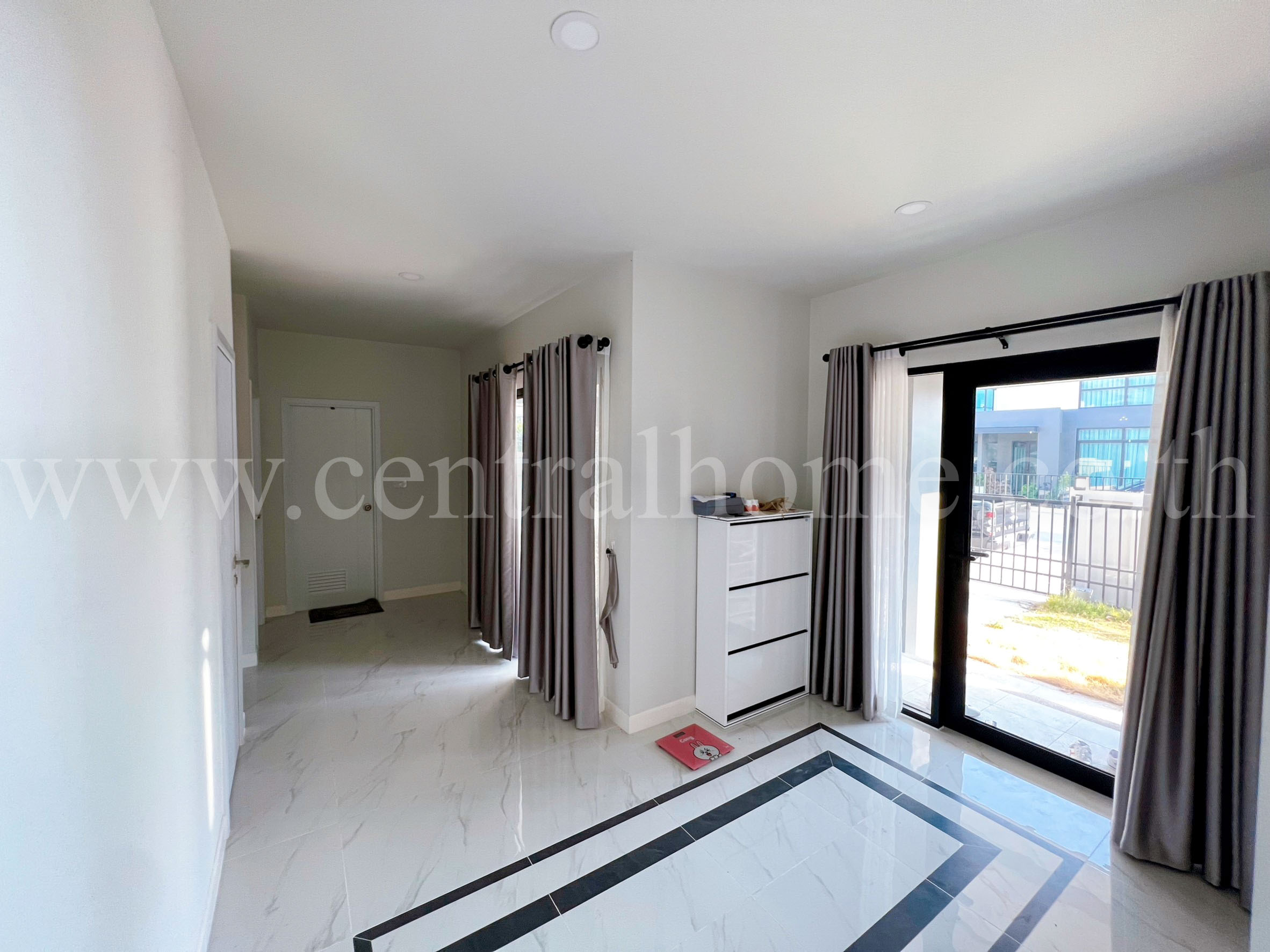 บ้านเดี่ยว บริทาเนีย บางนา - สุวรรณภูมิ กม.26 หลังมุม แปลงใหญ่สุดในโครงการ