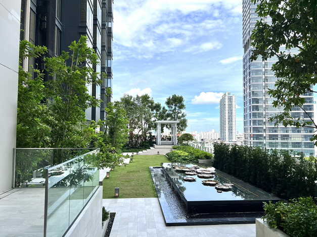 ขายคอนโดมิเนียมหรูใจกลางเมือง ( The Address Siam-Ratchathewi ) ถ.เพชรบุรี เขตราชเทวี กทม. ( เจ้าของขายเอง )