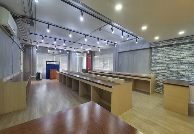 ให้เช่าออฟฟิศโครงการวิชั่น บิสิเนส พาร์ค วัชรพล ชั้น 6