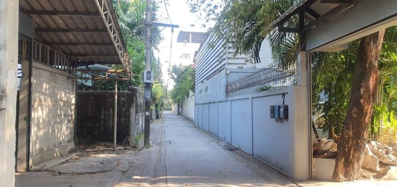 MBB83 ขายที่ดิน พระราม 6 ใกล้โรงพยาบาลวิชัยยุทธ