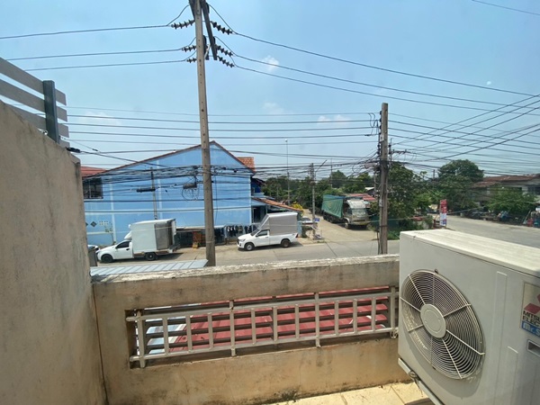 ขายบ้าน 2 ชั้น หมู่บ้านแดนทอง ตำบลบางโพเหนือ อำเภอสามโคก จังหวัดปทุมธานี