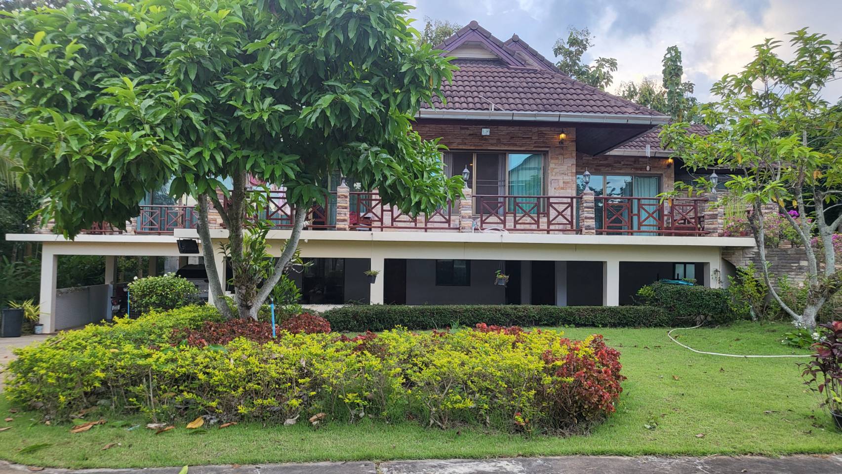 ขายคฤหาสน์ 3-0-21 THB29,000,000 ปากช่อง ปากช่อง นครราชสีมา