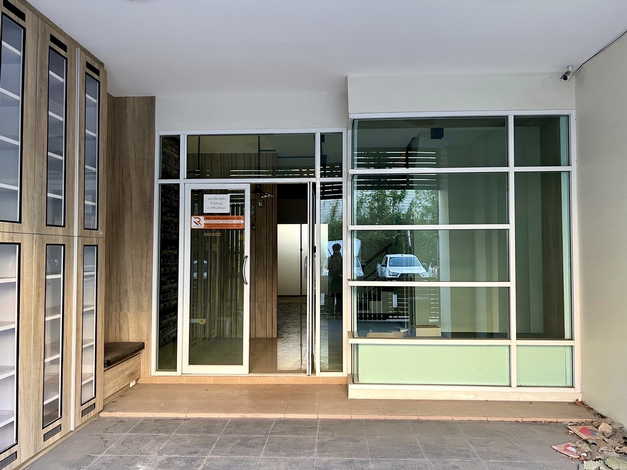 ขาย/เช่า Home Office โครงการ Premium Place เอกมัย-รามอินทรา 2 (สุคนธสวัสดิ์) 4 ชั้น ทำเลทอง เดินทางสะดวก