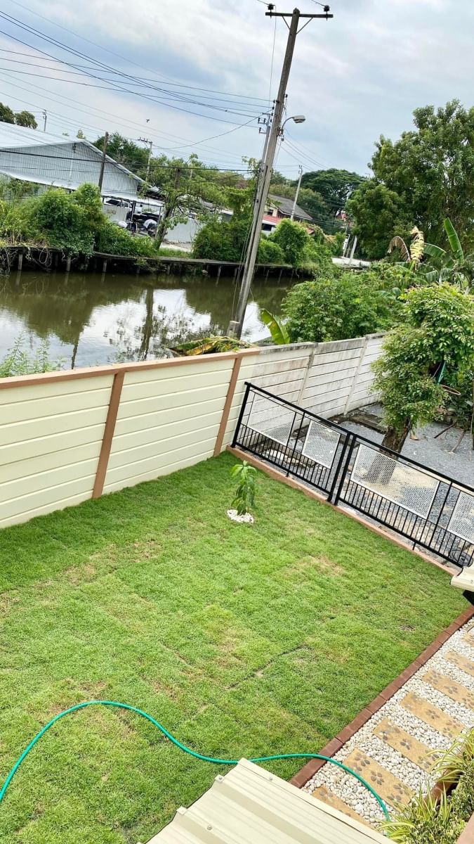 MBB2 ขายบ้านแฝดหลังริม หมู่บ้านพฤกษาวิลล์ 50/1 ซอยมิสทีน ถนนราษฎร์พัฒนา