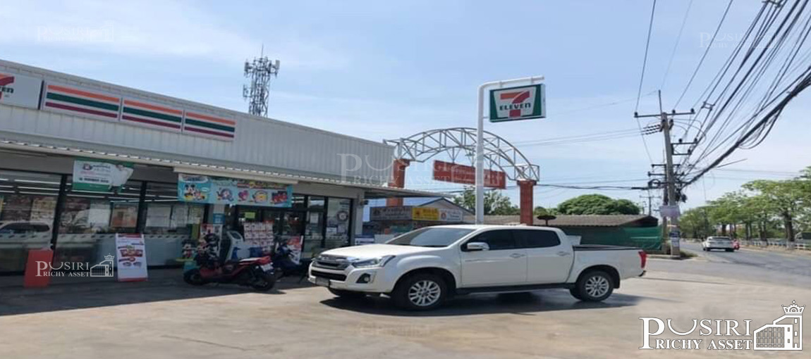 ที่ถมแน่นเกือบ 2 ไร่ ติดถนน 2 ด้าน ราคาต่ำกว่าตลาด แถมฟรี !โกดังขนาด 120 ตร.ม. ใกล้คลองสี่วา-เอกชัย  