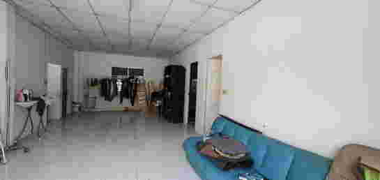 ขาย ที่ดินพร้อมคลังสินค้า (โกดัง) มินิแฟคตอรี่ และออฟฟิตสำนักงานใจกลางเมือง พื้นที่รวม 497 ตรว. (1 ไร่ 97 ตรว.) ตั้งอยู่บนถนนรามอินทรา ใกล้โครงการสถานีรถไฟฟ้าสายสีชมพู