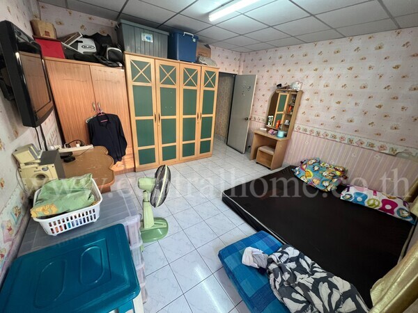 ทาวน์เฮ้าส์ 3 ชั้น บ้านเจริญสุข บางกรวย-ไทรน้อย