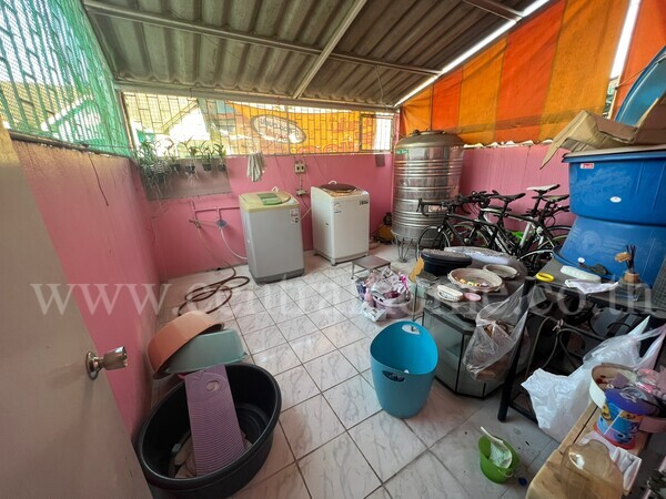 ทาวน์เฮ้าส์ 3 ชั้น บ้านเจริญสุข บางกรวย-ไทรน้อย