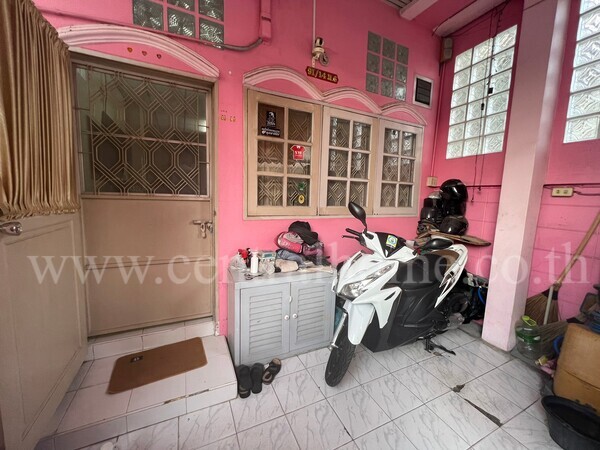 ทาวน์เฮ้าส์ 3 ชั้น บ้านเจริญสุข บางกรวย-ไทรน้อย