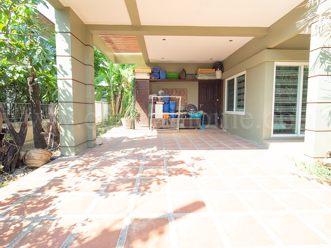 บ้านเดี่ยว หมู่บ้าน โชคประชา รีสอร์ท หลังมุม ดอนเมือง - เทิดราชัน