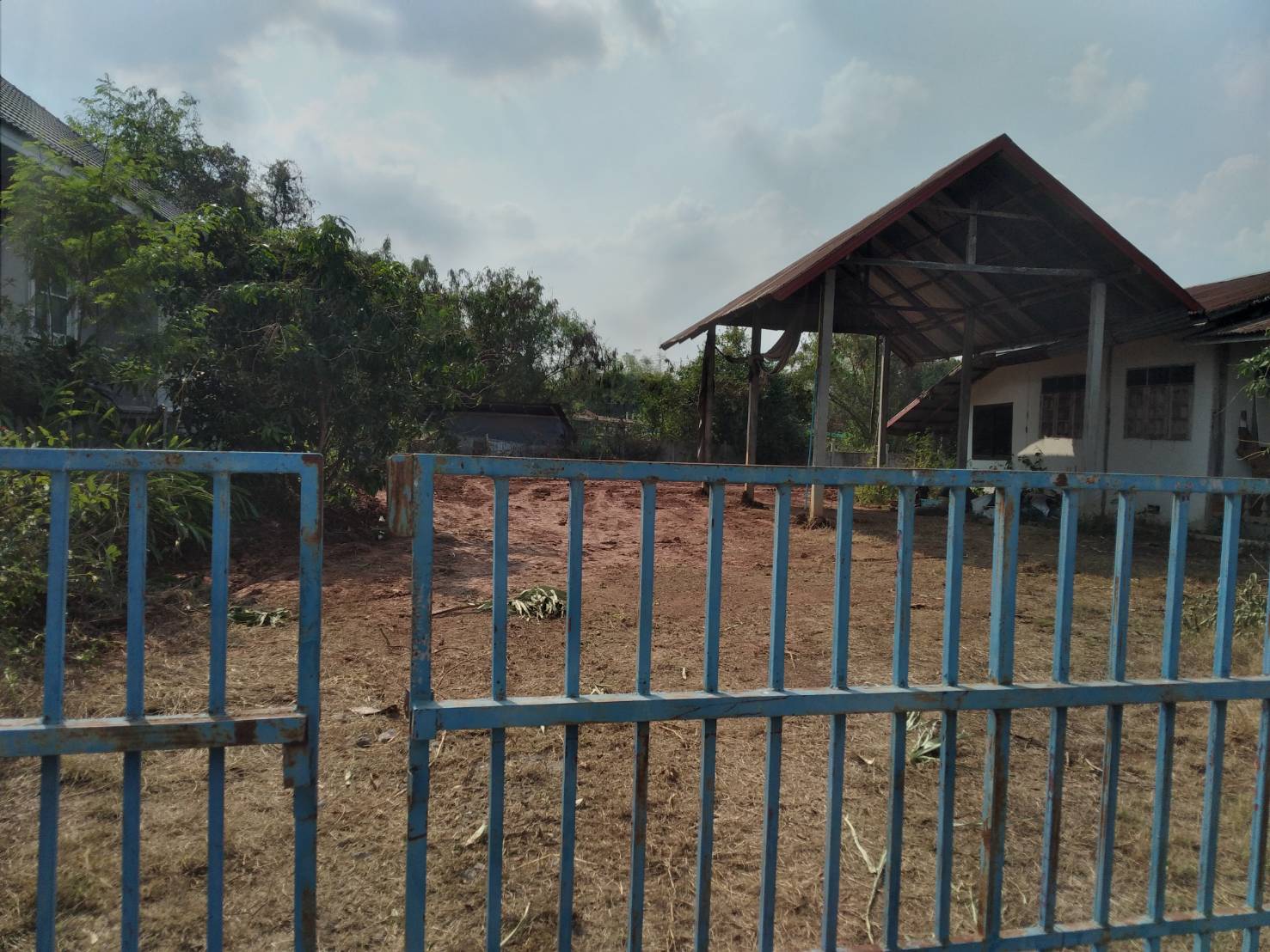 ขายบ้าน 0-1-77 THB900,000  บ้านธาตุ เพ็ญ อุดรธานี