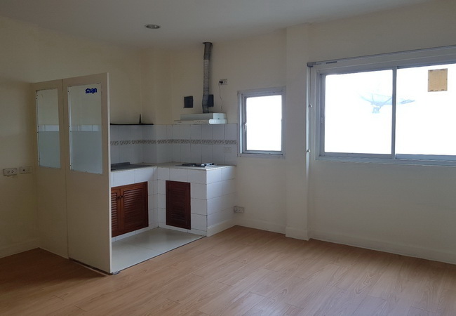 ขายโฮสเทล ซอยสุขุมวิท 48 ถนนสุขุมวิท คลองเตย กรุงเทพมหานคร