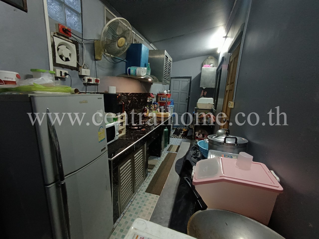 บ้านเดี่ยว หมู่บ้านอริสรา 3 ลาดหลุมแก้ว ปทุมธานี ด้านหลังติดทะเลสาบ ราคาถูก