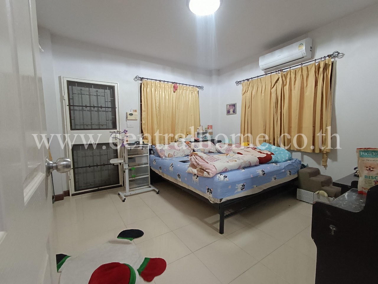 บ้านเดี่ยว หมู่บ้านอริสรา 3 ลาดหลุมแก้ว ปทุมธานี ด้านหลังติดทะเลสาบ ราคาถูก