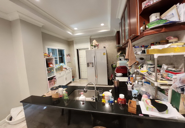 ขายบ้านหมู่บ้านวิชิตนคร ถนนพระราม 2 ซอย 39 เขตบางขุนเทียน กรุงเทพมหานคร