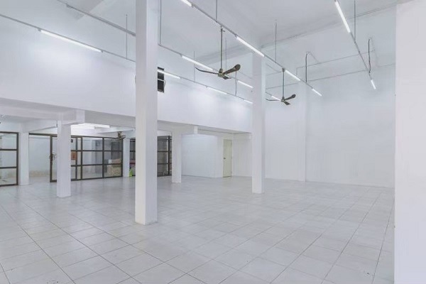  ให้เช่าพื้นที่ ใช้สอย 240 ตรม ติดถนนติวานนท์  แจ้งวัฒนะ เหมาะทำโชว์รูม  คลีนิคเสริมความงาม  