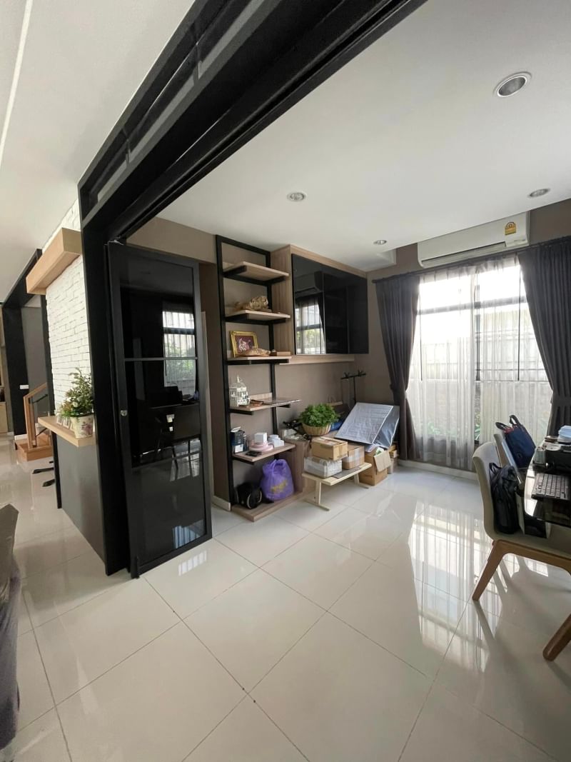ABB99 เดอะ ปาล์ม พัฒนาการ (The Palm Pattanakarn) บ้านเดี่ยว 2 ชั้นอยู่ใน Pruksa Avenue ซอยพัฒนาการ 38 ขาย 28,000,000