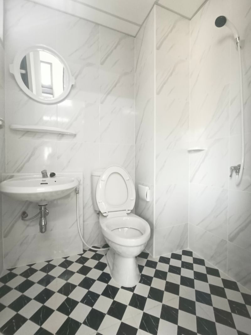 ABB141 ขายหอพักใกล้มหาวิทยาลัยรัตนบัณฑิต ตึกใหม่ Apartments 75 ห้อง