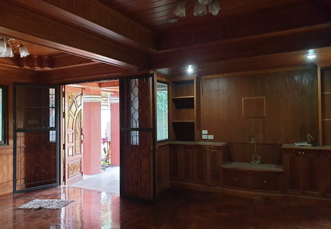 ขายบ้านเดี่ยว หมู่บ้านสัมมากร รามคําแหง 112 ถนนรามคำแหง สะพานสูง กรุงเทพมหานคร