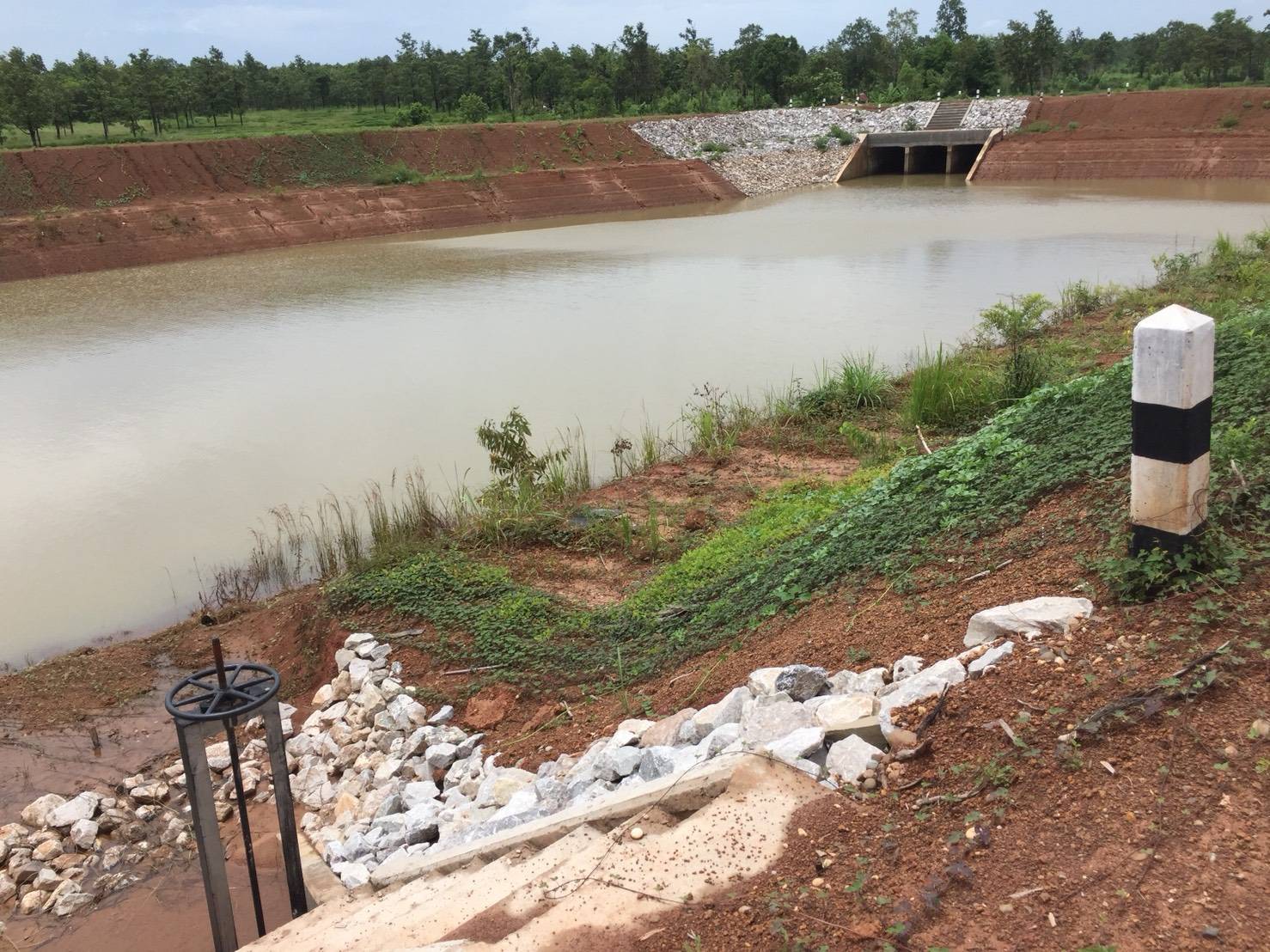 ขายที่ดิน 68-0-50 THB40,875,000 อุ่มจาน กุสุมาลย์ สกลนคร