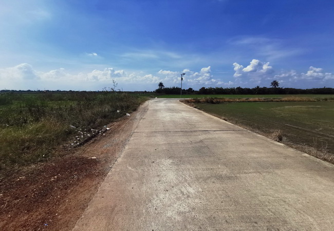 ขายที่ดินแปลงมุม เกาะไร่ ถนนสุวินทวงศ์ ฉะเชิงเทรา เนื้อที่ 1-1-65.5 ไร่