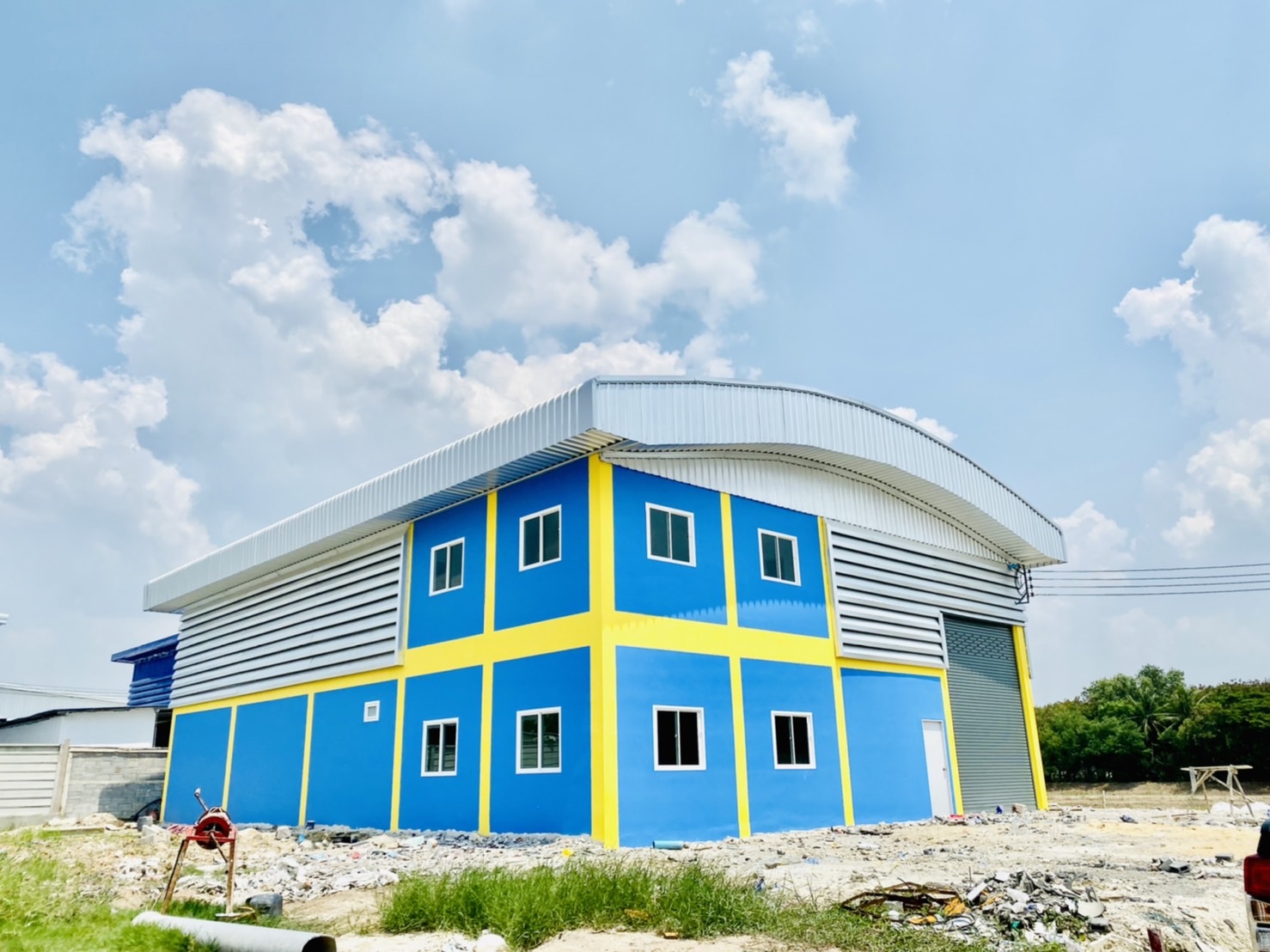 ขายที่ดินไทรน้อย นนทบุรี เหมาะทำโรงงาน โกดัง ขอ อย. ขอ รง.4 ได้ สาธารณูปโภคครบ ไฟฟ้า ประปาพร้อม ราคาเริ่มต้น 1.9 ล้านบาท 