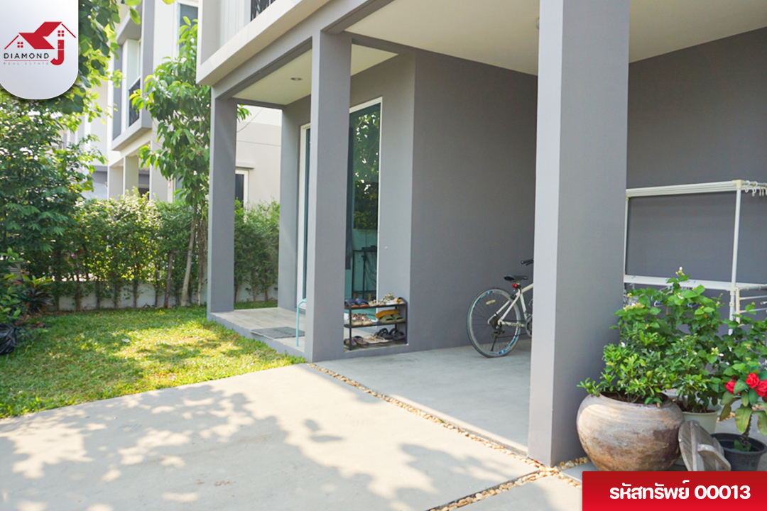 ขายบ้านแฝด Foret Lumlukka-Klong 5 (ฟอร์เร่ ลำลูกกา-คลอง 5) 