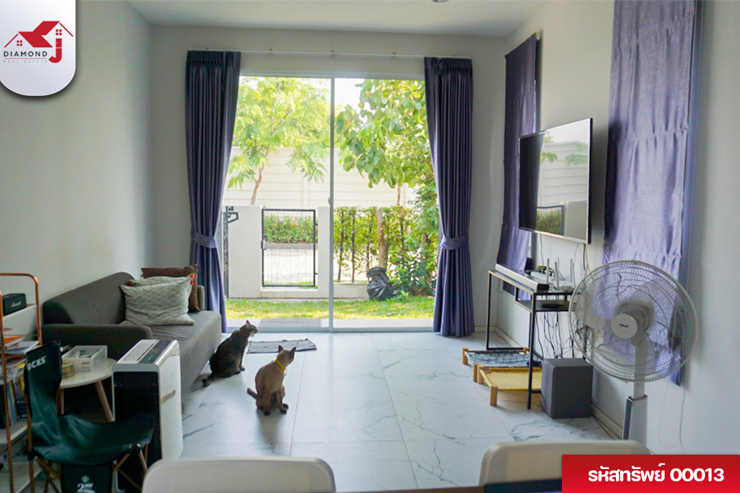 ขายบ้านแฝด Foret Lumlukka-Klong 5 (ฟอร์เร่ ลำลูกกา-คลอง 5) 