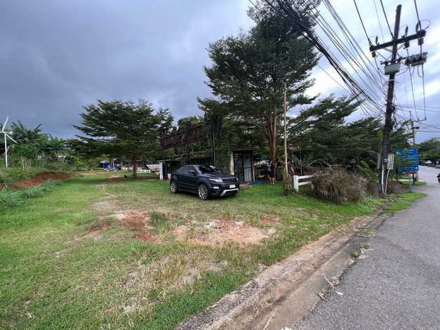 ขายที่ดินสวยยกแปลง ติดถนน ในตัวเมืองระนอง พร้อมโฉนดครุฑแดง มี 3 โฉนด ตำบลบางนอน จังหวัดระนอง