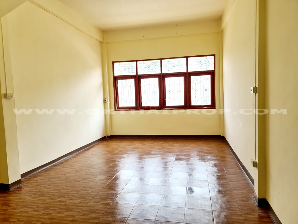 อาคารพาณิชย์พร้อมที่ดิน1แปลง (เทศบาลรังสรรค์เหนือ) ถ.ประชาชื่น