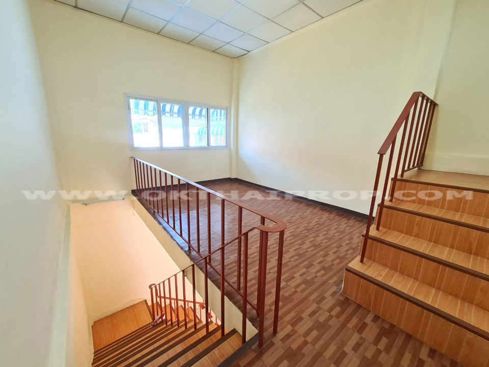 อาคารพาณิชย์พร้อมที่ดิน1แปลง (เทศบาลรังสรรค์เหนือ) ถ.ประชาชื่น