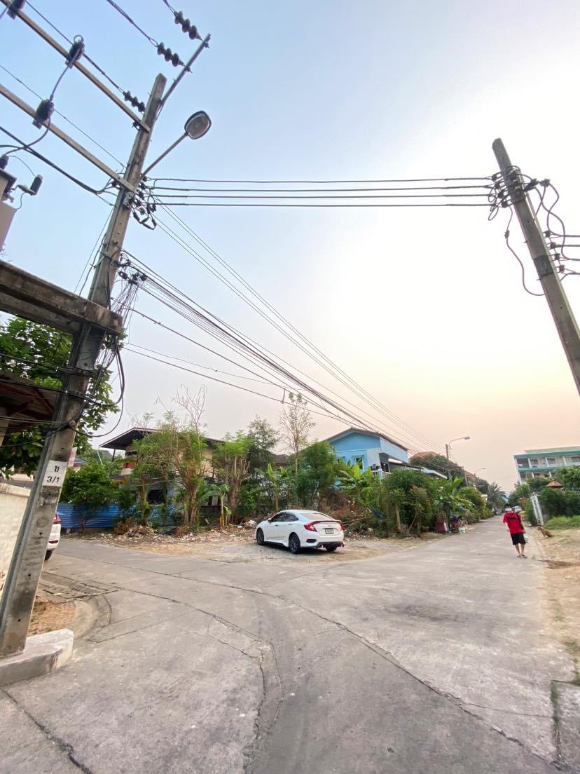 ขายที่ดินแปลงมุม80ตร.ว พหลโยธิน52แยก8กทม 6.5ล้านบาท ฟรีโอน 