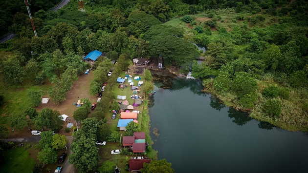 ขายที่ดินพร้อมสิ่งปลูกสร้าง ใกล้น้ำตกสาริกา ทำเลทอง วิวภูเขา ติดถนน ตำบลสาริกา นครนายก 