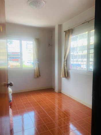 ขายบ้านเดี่ยวหมู่บ้านคลองหลวงโฮมเพลส  หลังใหญ่ ตกแต่งสวย ทำเลดี เนื้อที่เยอะ อ.คลองหลวง จ.ปทุมธานี