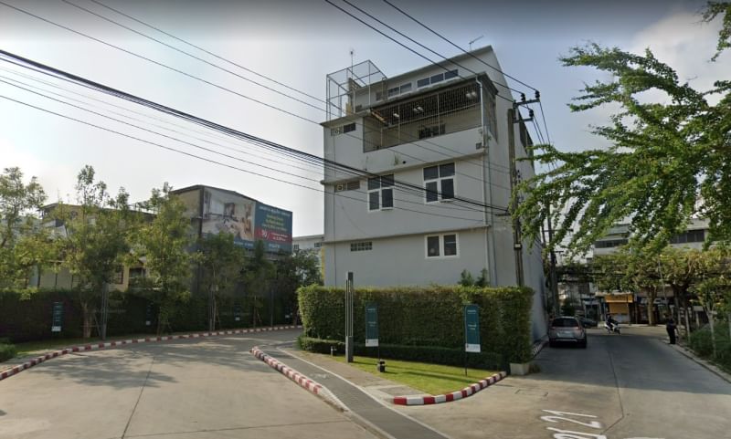 MBB162 ขายอาคารพาณิชย์ ซอยอ่อนนุช 21 ทำเลดี ติดถนนใหญ่