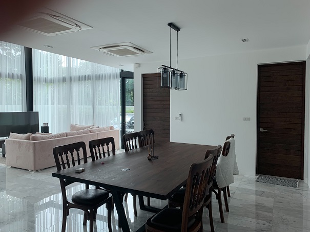 ให้เช่าบ้านเดี่ยว 3 ชั้น style Vintage & modern