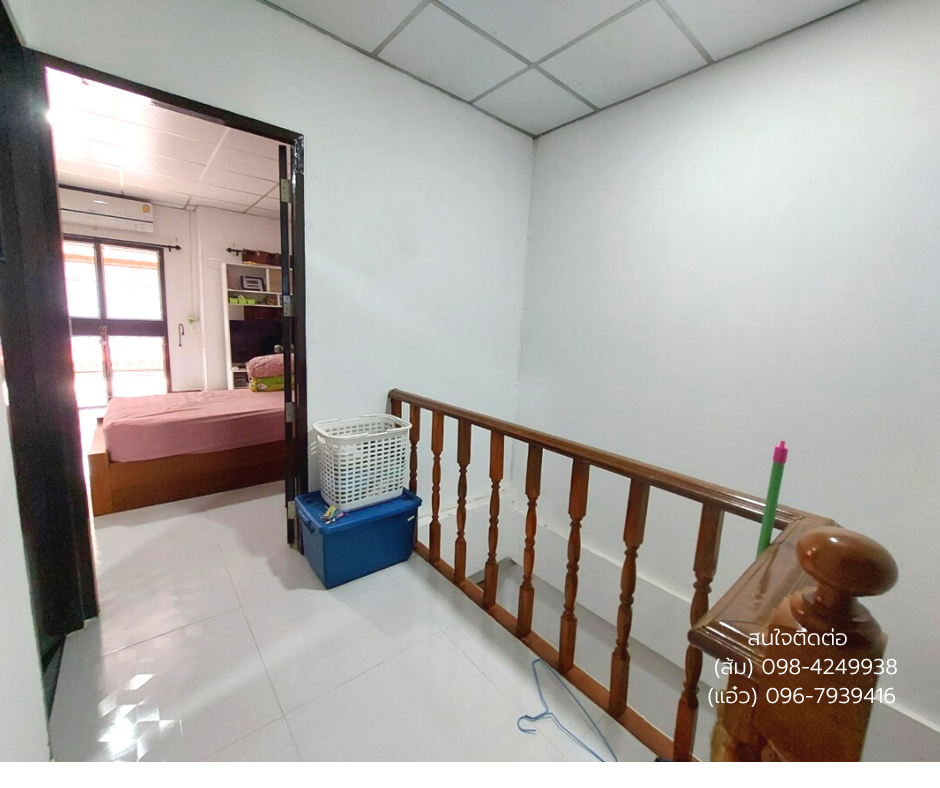 ขายด่วน ทาวน์เฮ้าส์ 20 ตร.ว. หมู่บ้านชลกานต์ บางเลน ซอย 10 ถนนบางกรวย-ไทรน้อย ใกล้วันสวนแก้ว ใกล้รถไฟฟ้าMRT บางพลู ต่อเติมใหม่ พร้อมเข้าอยู่