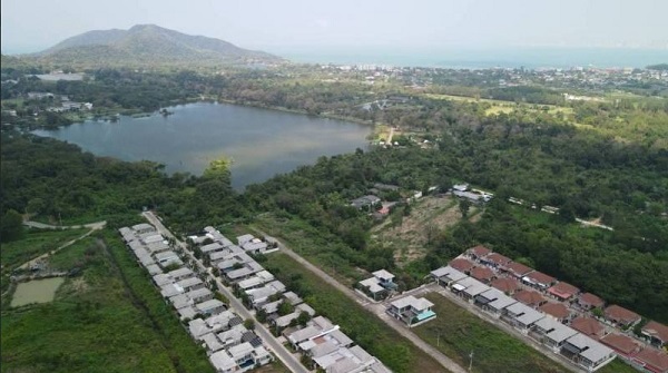 ขายที่ดิน 6-0-10 ไร่บางสเร่ ชลบุรี ใกล้หาดบางเสร่ ใกล้  สนามบินอู่ตะเภา พื้นที EEC ใกล้สวนนงนุชพัทยา ใกล้สนามบินอู่ตะเภา  ใกล้ Ocean Marina ยอร์ชคลับ ใกล้ สวนน้ำ Cartoon Network 