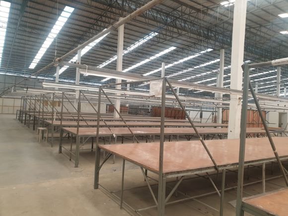 ขายหรือให้เช่าที่ดินพร้อม โรงงาน / โกดังสินค้า ใน อ.แม่สอด จ.ตาก