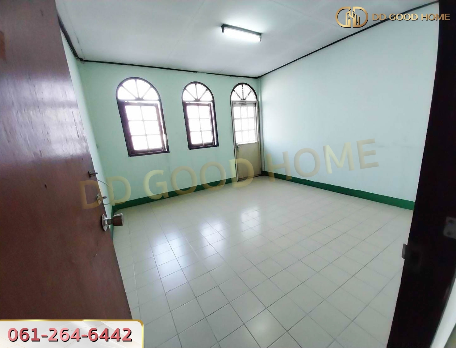 ขายทาวน์เฮาส์ 2 ชั้น บ้านศรีสามพราน ต.​ท่าตลาด